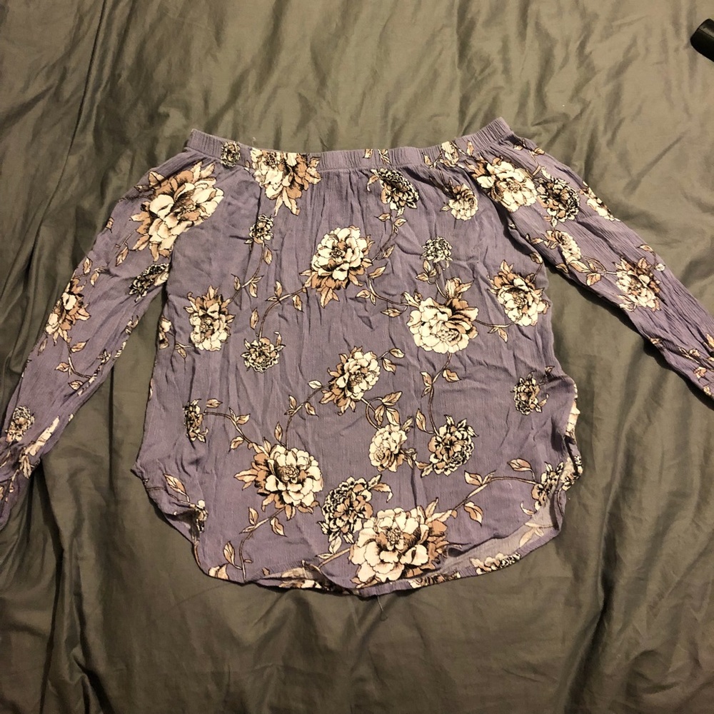 🌴Off the shoulder floral top